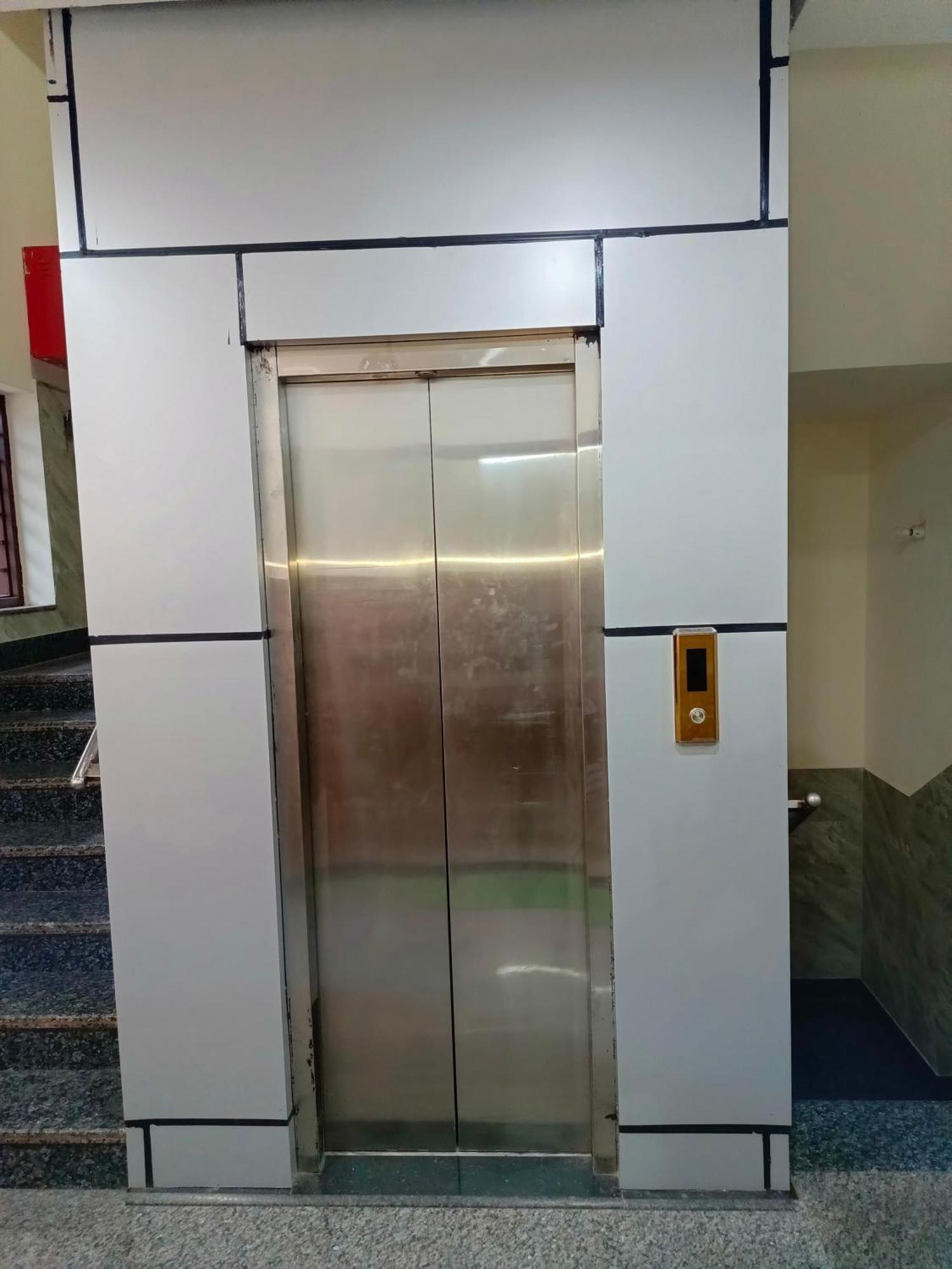 Shri Girraj Residency Otel Mathura Dış mekan fotoğraf