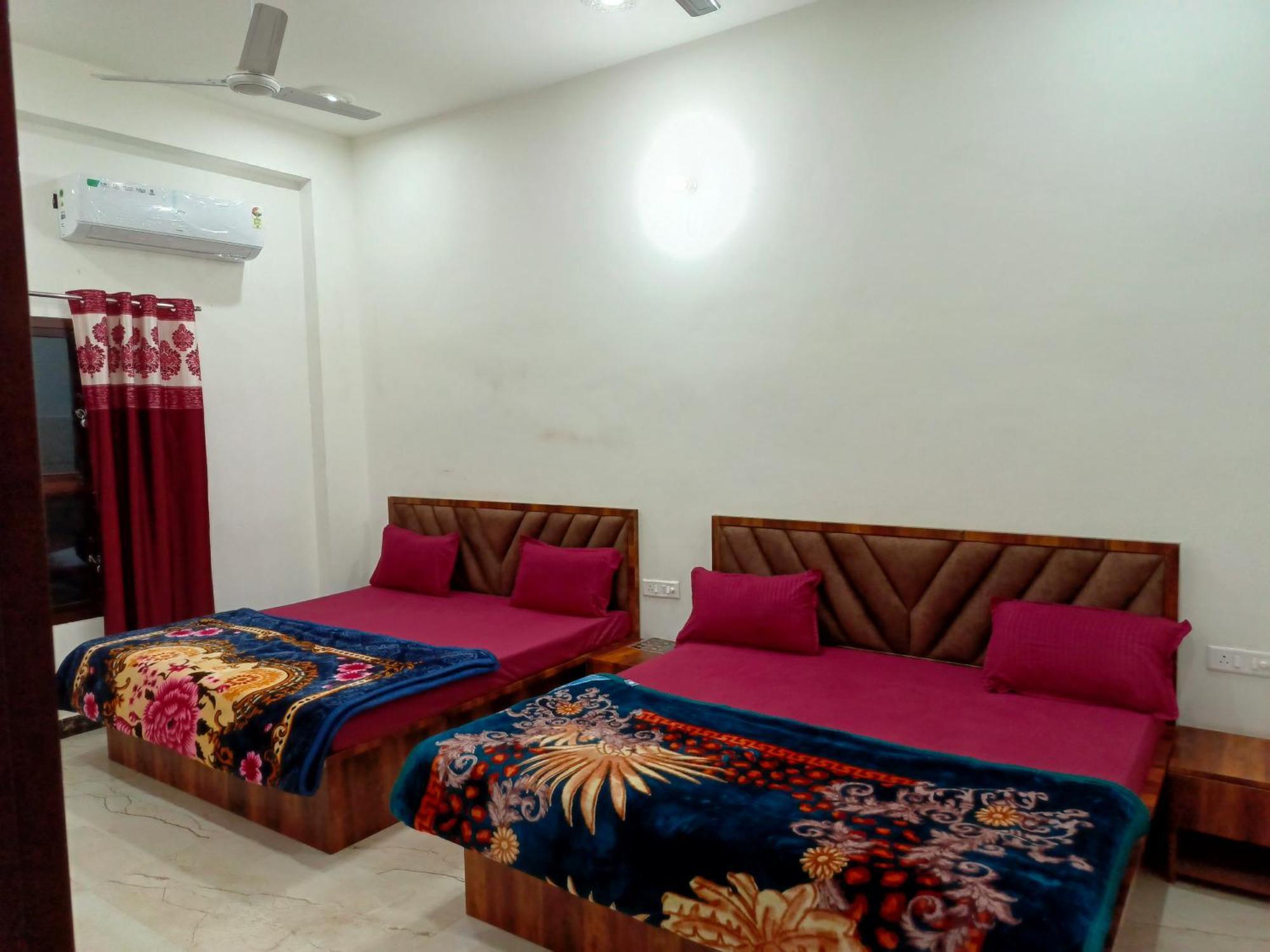 Shri Girraj Residency Otel Mathura Dış mekan fotoğraf